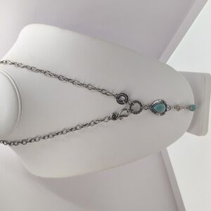 Elegant Silver and Turquoise Color Pendant Necklace